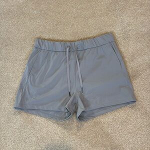 Women’s athletic short